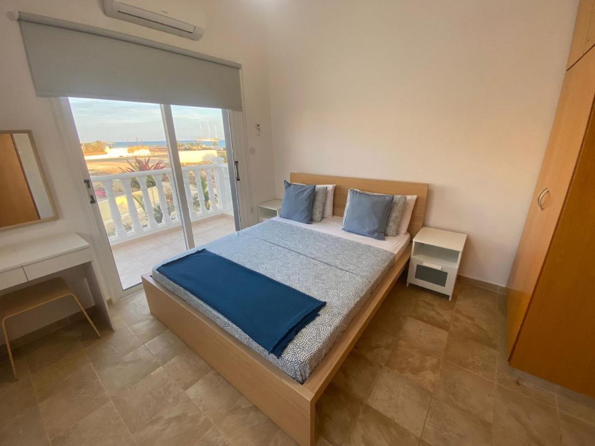 Villa Suncity Boutique Beachfront أيا نابا المظهر الخارجي الصورة