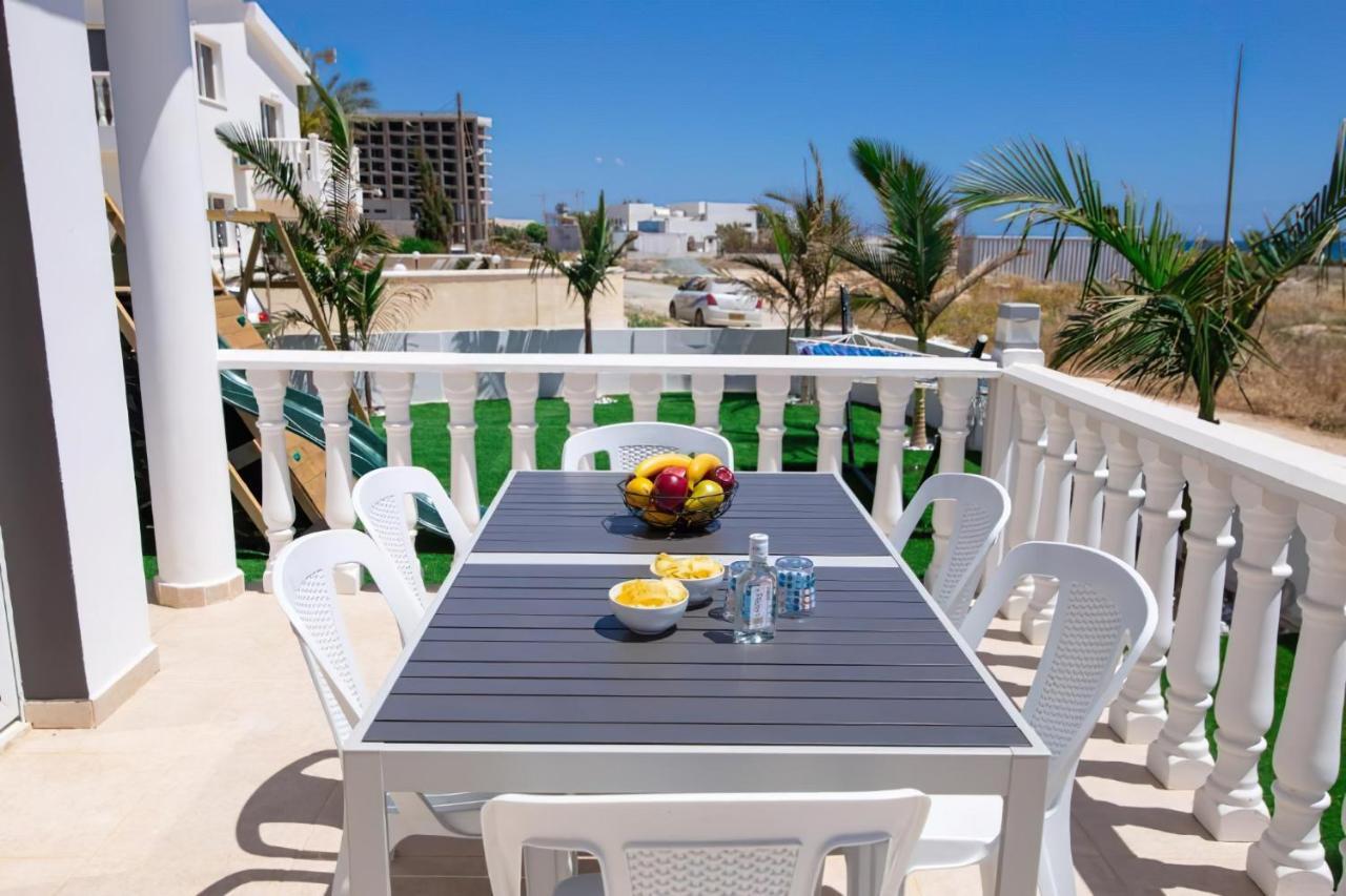 Villa Suncity Boutique Beachfront أيا نابا المظهر الخارجي الصورة