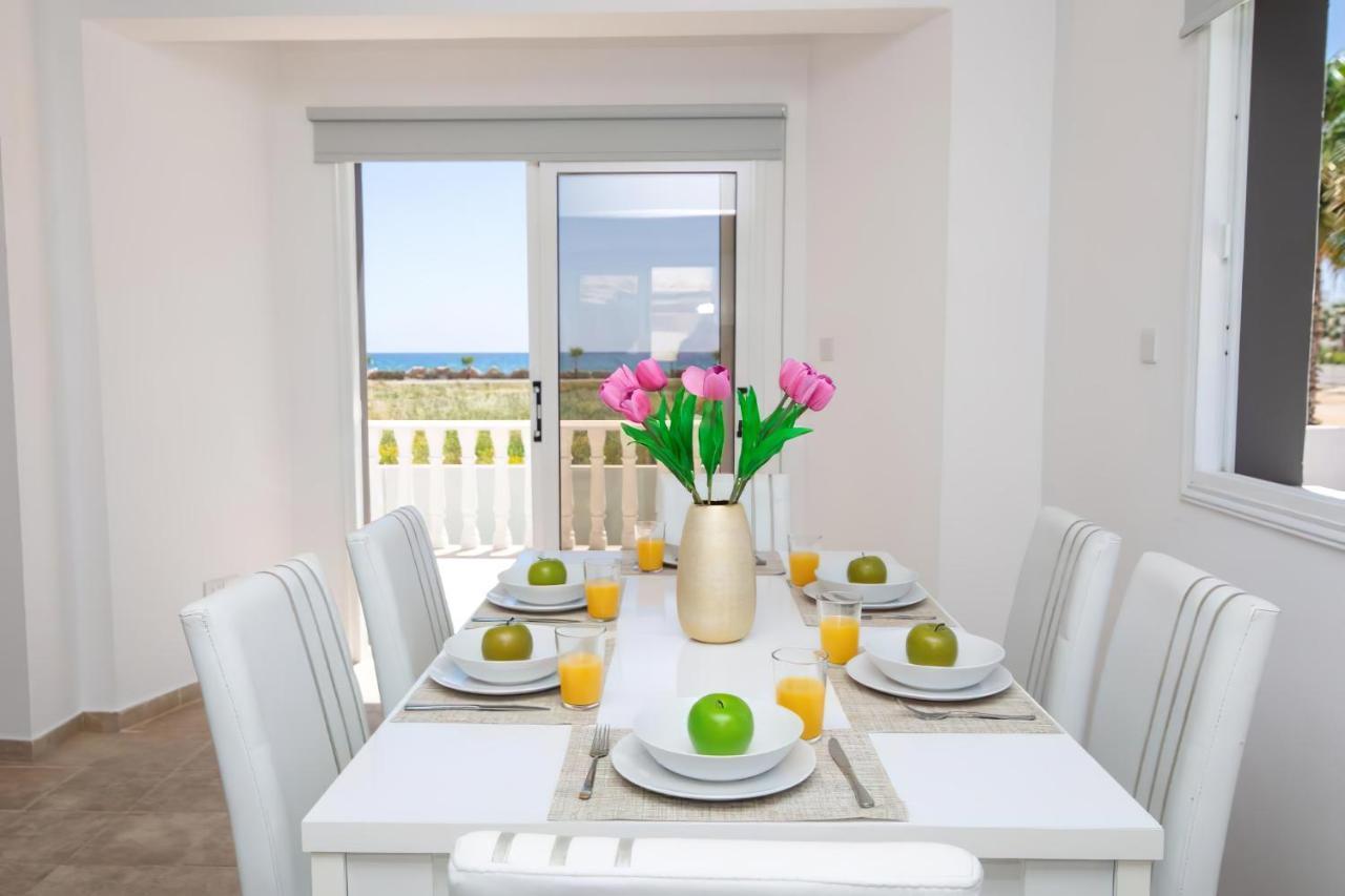 Villa Suncity Boutique Beachfront أيا نابا المظهر الخارجي الصورة