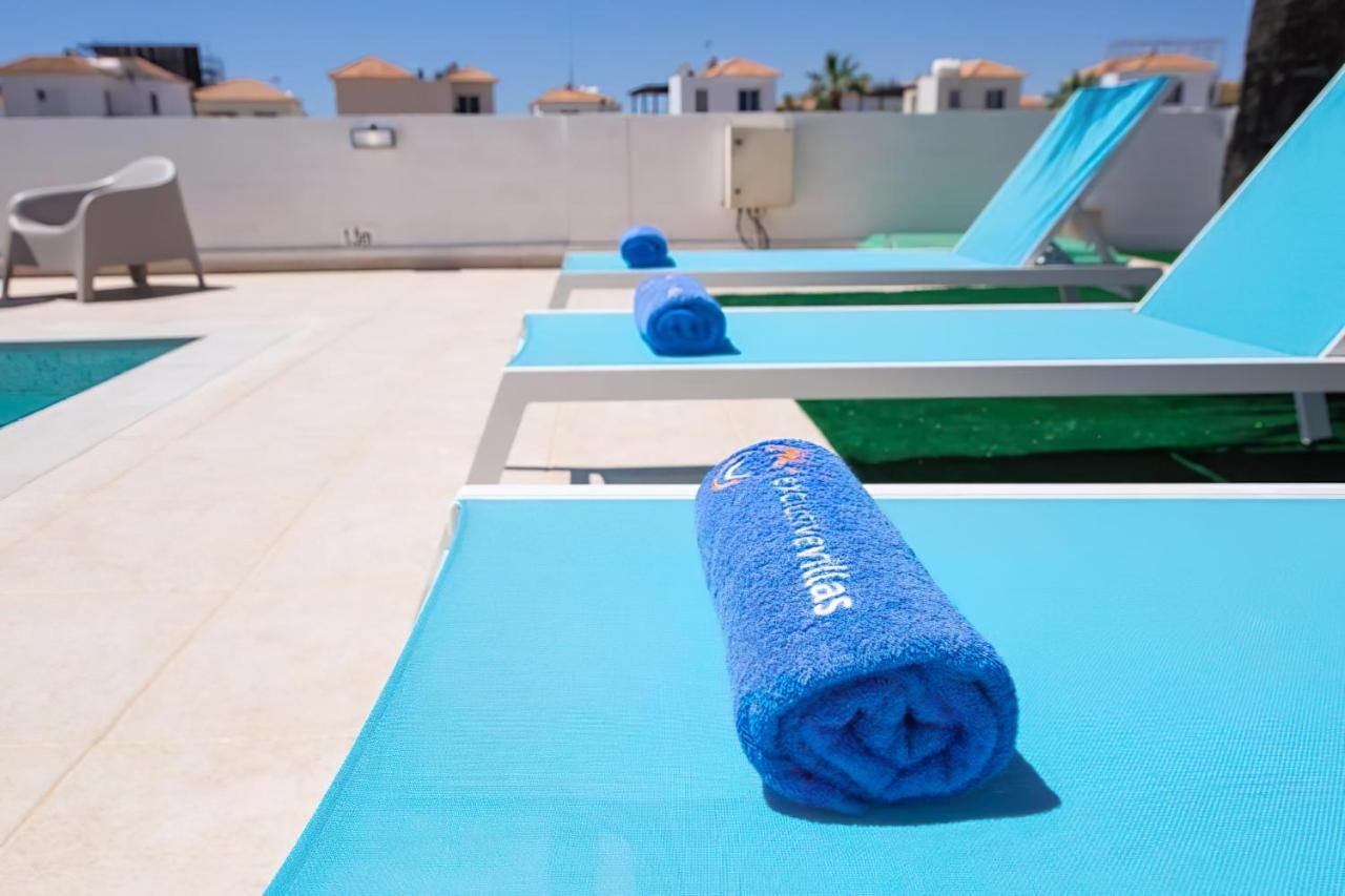 Villa Suncity Boutique Beachfront أيا نابا المظهر الخارجي الصورة
