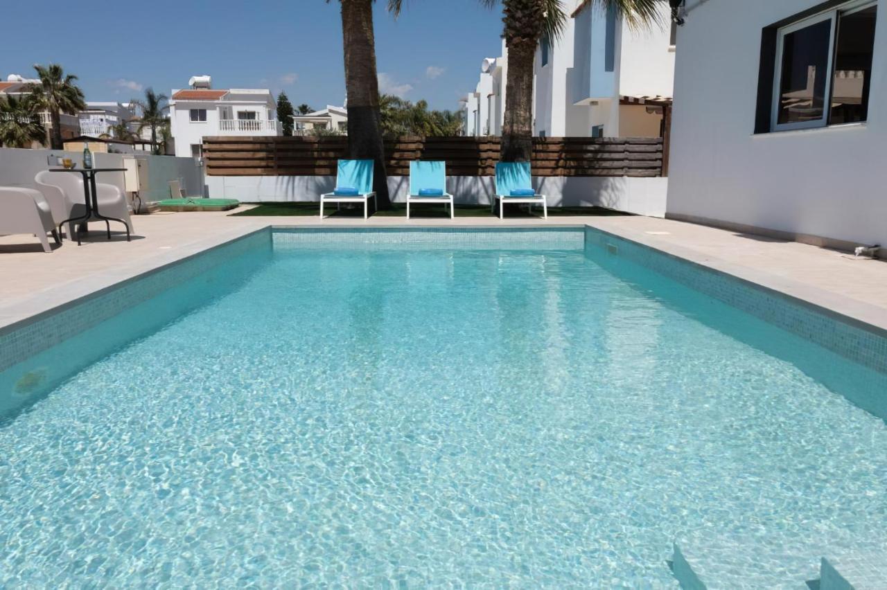 Villa Suncity Boutique Beachfront أيا نابا المظهر الخارجي الصورة