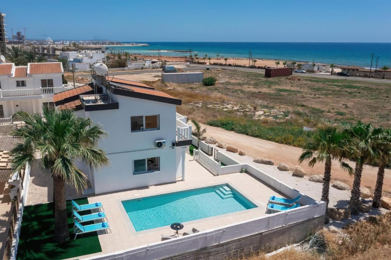 Villa Suncity Boutique Beachfront أيا نابا المظهر الخارجي الصورة