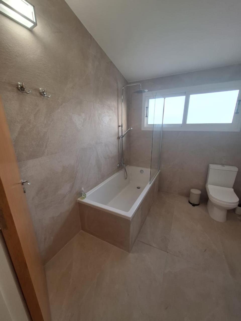 Villa Suncity Boutique Beachfront أيا نابا المظهر الخارجي الصورة